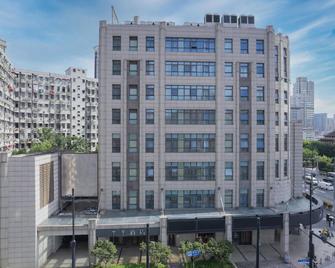 Ji Hotel Shanghai The Bund Tiantong Road - Shangai - Edificio