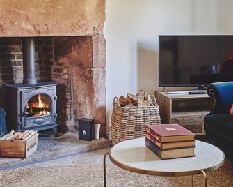 Lakeside Cottage - Sandbach - Wohnzimmer