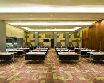 ibis Nashik - Nashik - Sala de reuniones