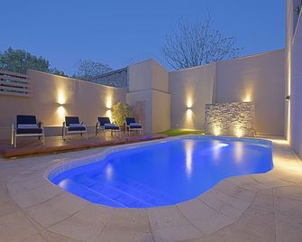 Quinta & Suites Apart Hotel - מנדוזה - בריכה