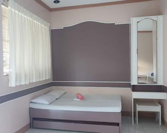 Mayon View Garden Apartelle Sa Bukid - Legazpi City - Bedroom