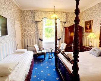 Corriemar House - Oban - Bedroom