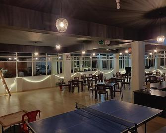 Hotel Bagora Heights - Pālampur - Restaurant