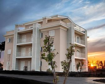 Bed&bikerome Galeria Antica - Santa Maria di Galeria - Building