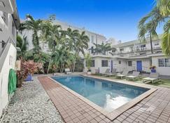 Casa Gaby Apartments Part of the Oasis Casita Collection - Miami Beach - Pool