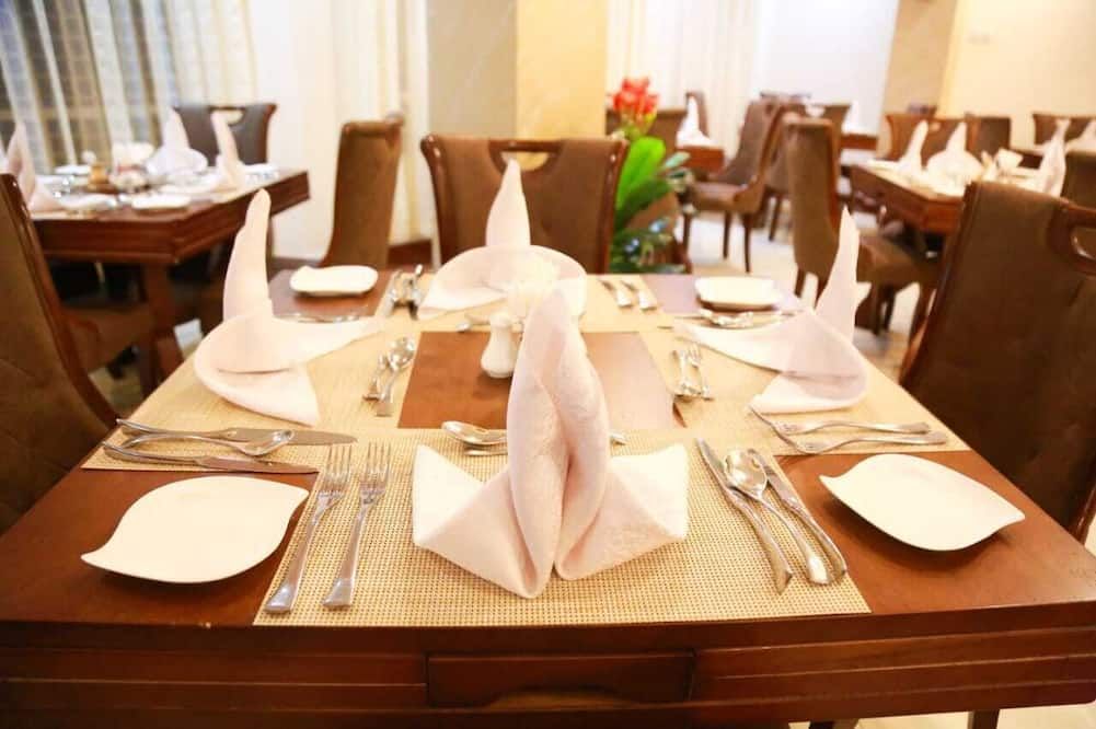 Empolos Hotel Nakuru - Nakuru - Restaurant