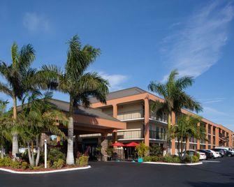 Days Inn by Wyndham Sarasota Bay - Sarasota - Edificio