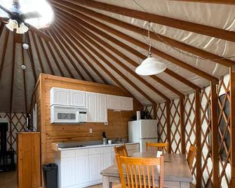 Yosemite Lakes RV Resort - Groveland - Cuisine