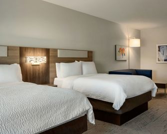 Holiday Inn Express & Suites Forrest City By IHG - Forrest City - Slaapkamer