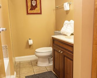 Luxurious Downtown Condo by Georgia St - Indianapolis - Bad