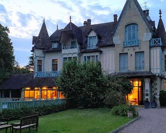 Le Moulin De Connelles - Connelles - Budova