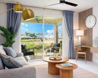 1st Fl Gem Kings Steps 2 Beach - Waikoloa Village - Living room