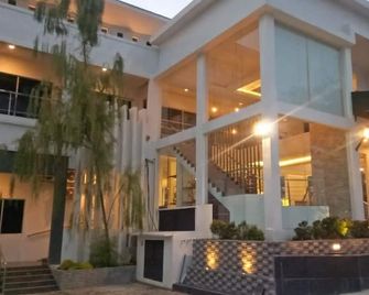Hotel Banjar Permai - Banjarbaru - Gebäude