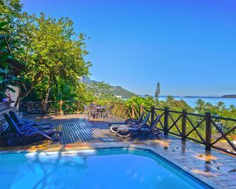 Pousada Perequê - Ilhabela - Piscina