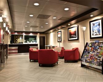 Comfort Inn Los Angeles near Hollywood - לוס אנג'לס - טרקלין