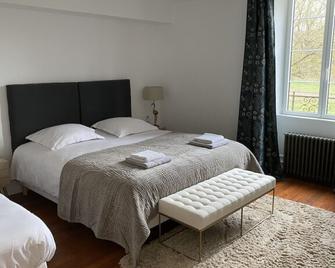 Le Moulin Bleu - Dourdan - Bedroom