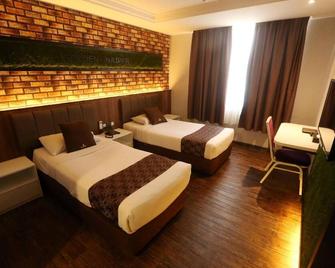 Golden Nasmir Hotel - Bukit Mertajam - Slaapkamer