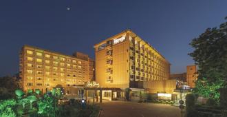 Hotel Clarks Shiraz - Agra