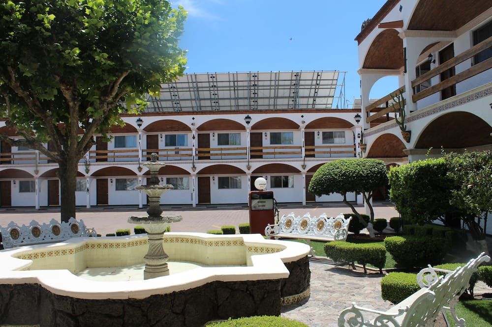 ستايت إن - تشيهواهوا - شرفة مرصوفة