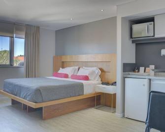 Regency Rambla Design Apart Hotel - Montevideo - Schlafzimmer
