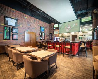 Ibis Styles Dragon Mart Dubai - Dubai - Bar
