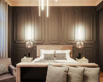 Espero Royal Stay - Nafplion - Schlafzimmer