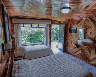 هوتل دون تاكو - مونتيفردي - غرفة نوم