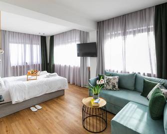 Septa Studios by Skg Apartments - Thessaloniki - Bedroom