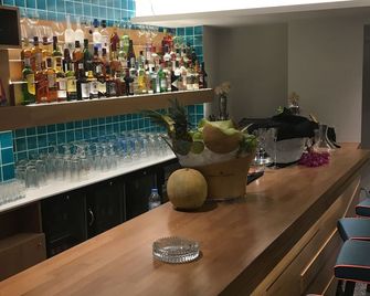 360Degrees Pop Art Hotel - Athens - Bar