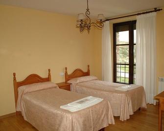 Convento de Foncebadon - Foncebadón - Bedroom