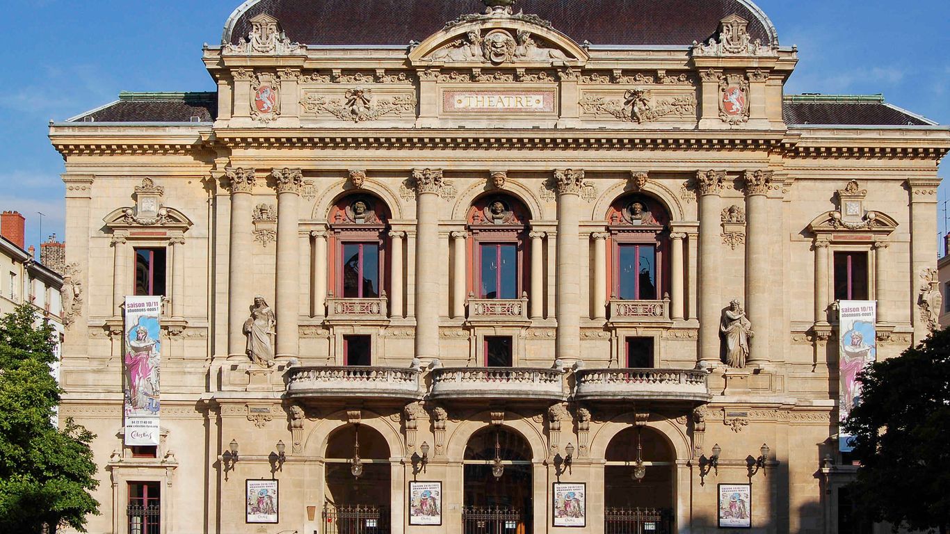 إيبيس ليون كالوير سيتيه إنترناشيونالي