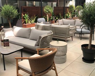 Hospes Palau de La Mar, Valencia, a Member of Design Hotels - Valencia - Building