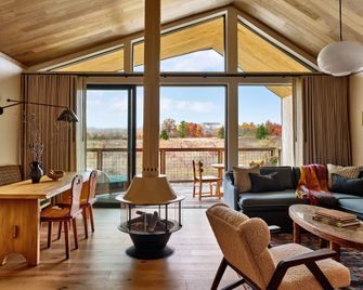 Wildflower Farms, Auberge Collection - Gardiner - Вітальня