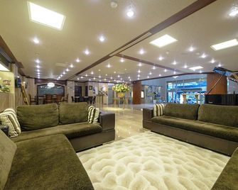 Chiayi King Hotel - צ'יאי - לובי