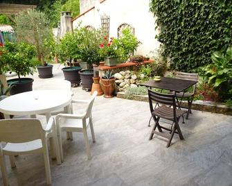 Gîte 'Quartier de la Tour' - Carmaux - Patio