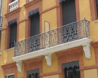 Hôtel le Pastel - Toulouse - Building