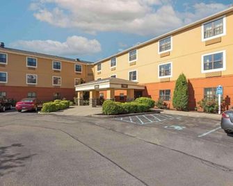 Studio 6 Extended Stay Buffalo Amherst Ny - Amherst - Rakennus