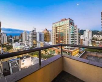 Porto da Ilha Hotel - โฟลเรียนอโปลิส - ระเบียง