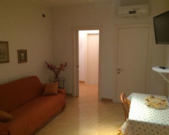B&B Il Sogno - Montescaglioso - Sala de estar