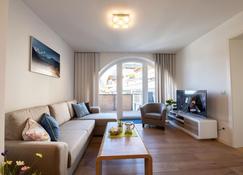 Weitblick - Garmisch-Partenkirchen - Living room