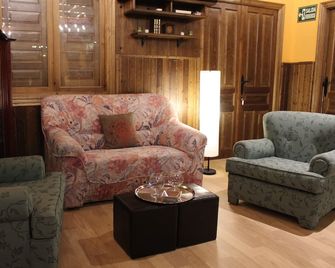 Hostal Mainz - Piedralaves