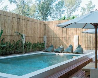 The Gili Beach Resort - Gili Trawangan - Alberca