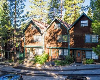 North Lake Lodges & Villas - Carson City - Building