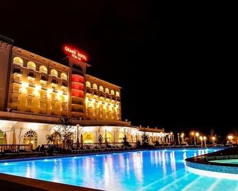 Grand Hotel Italia - Cluj - Piscina