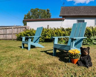 Honey Suite at Bear River House - Petoskey - Innenhof