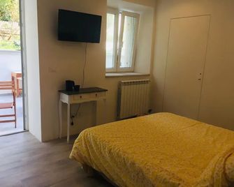 B&b Montecengio - Trieste - Bedroom