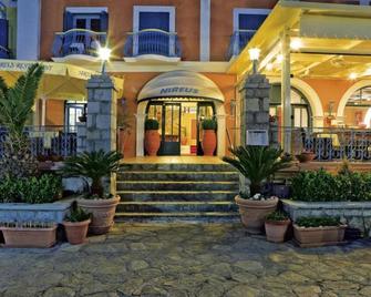 Nireus Hotel - Ano Symi