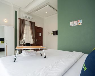 Urbanview Hotel Bong Gajah Lampung - Бандар Лампунг