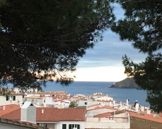 Hotel Cadaqués1962 by Fimedhotels - Cadaqués - Vista exterior