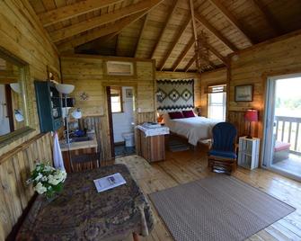 MareGold Centre - Juniper Cabin and Rose Cabin - Digby - Bedroom